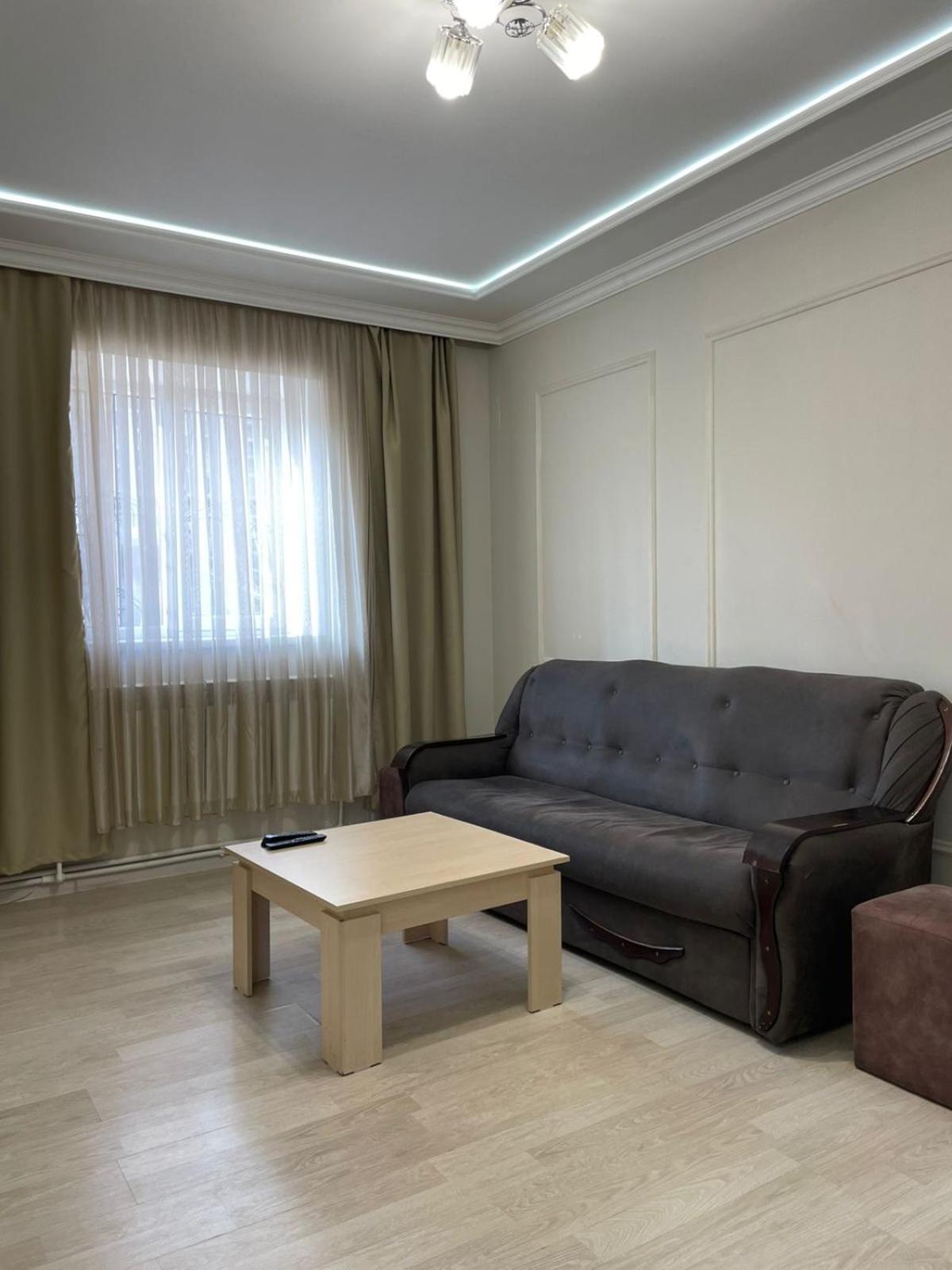 Lidiani Guest House ギュムリ エクステリア 写真